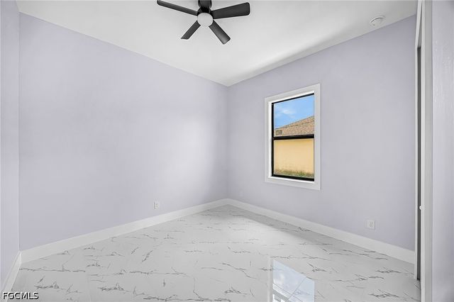 2711 40th ST W, Lehigh Acres, FL 33971