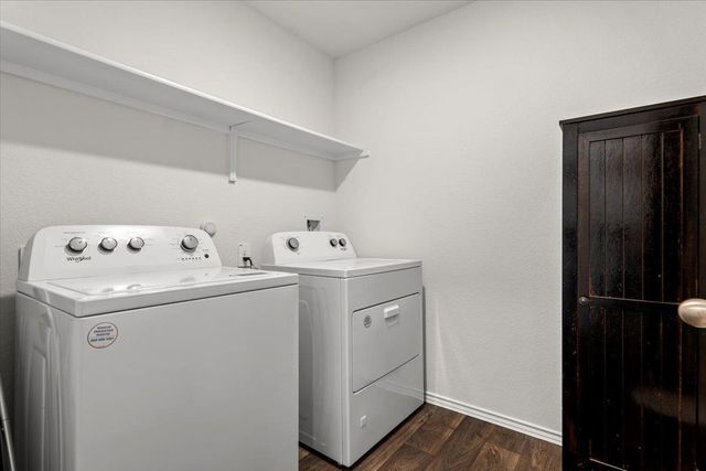 114 Sickle LOOP, Kyle, TX 78640