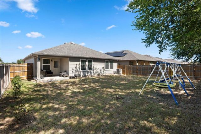 114 Sickle LOOP, Kyle, TX 78640