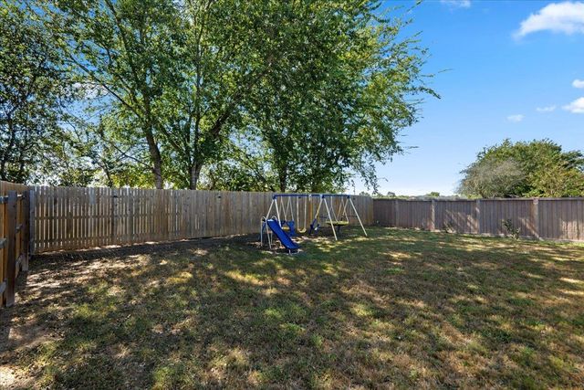 114 Sickle LOOP, Kyle, TX 78640