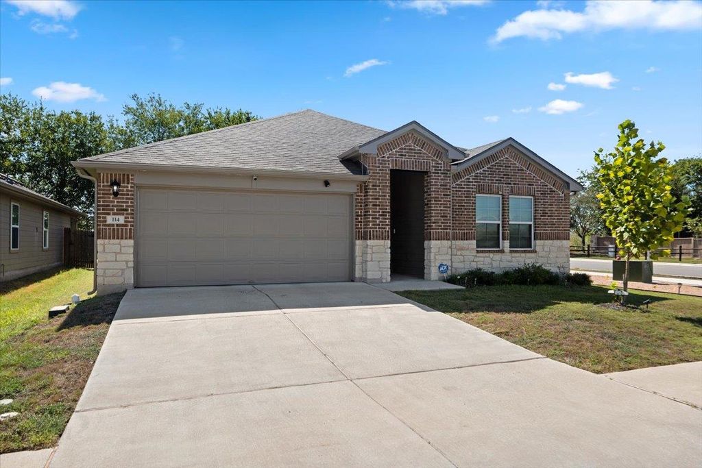 114 Sickle LOOP, Kyle, TX 78640