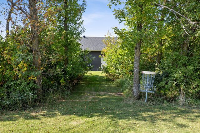 5881 31st Street S, Fargo, ND 58104
