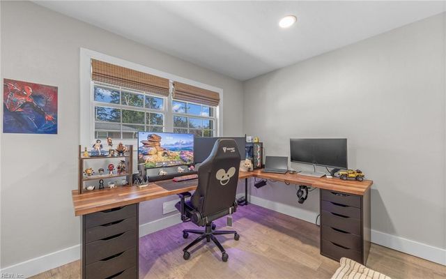 725 North Great Neck RD, Virginia Beach, VA 23454