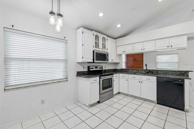 4133 BARRET AVENUE, Plant City, FL 33566