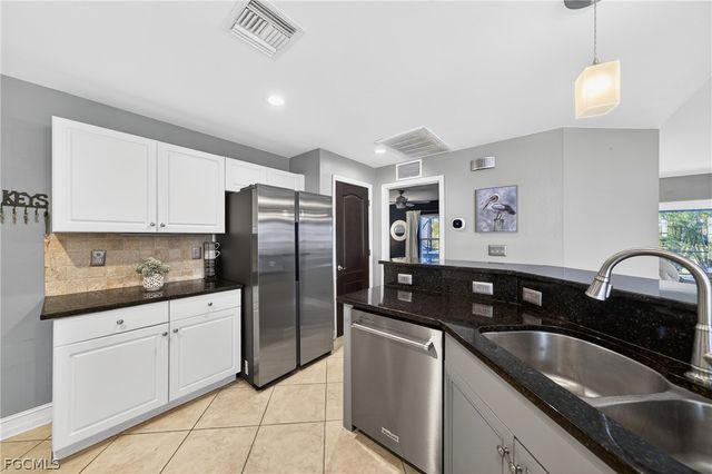 2238 NW 8th TER, Cape Coral, FL 33993