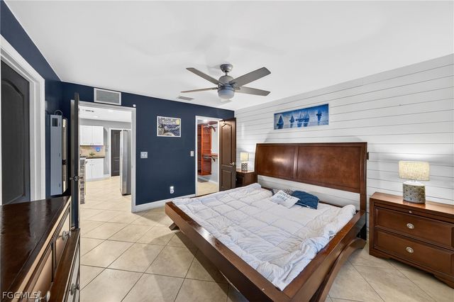 2238 NW 8th TER, Cape Coral, FL 33993