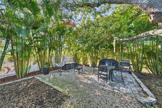 2238 NW 8th TER, Cape Coral, FL 33993