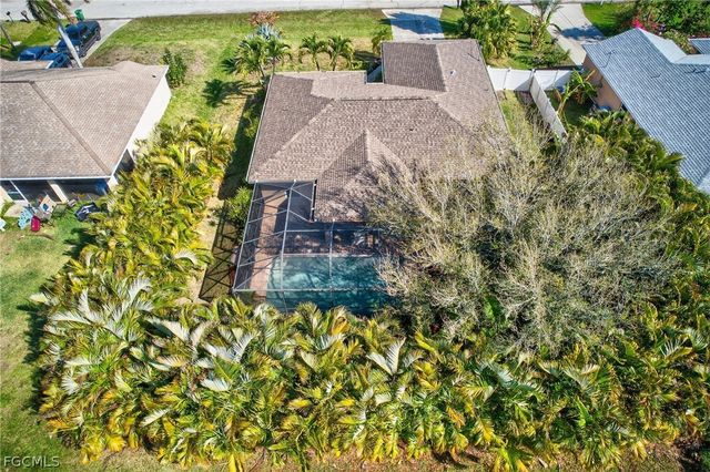 2238 NW 8th TER, Cape Coral, FL 33993