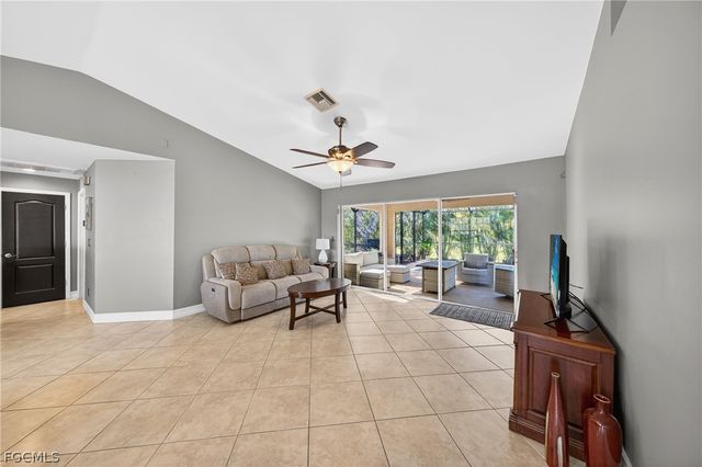 2238 NW 8th TER, Cape Coral, FL 33993