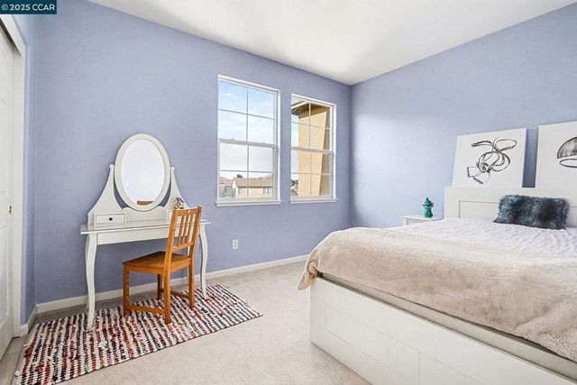 5701 Oakmont Dr, Richmond, CA 94806