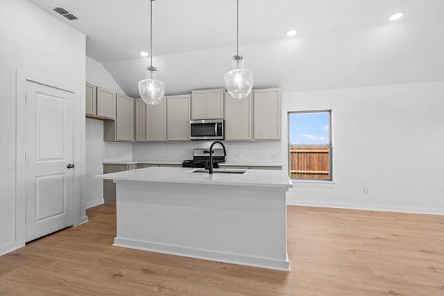 1812 Willowhurst Lane, Anna, TX 75409