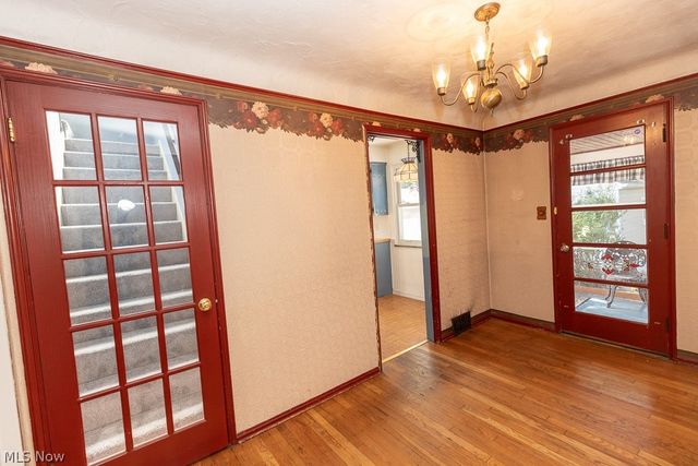 3888 W 227th Street, Fairview Park, OH 44126
