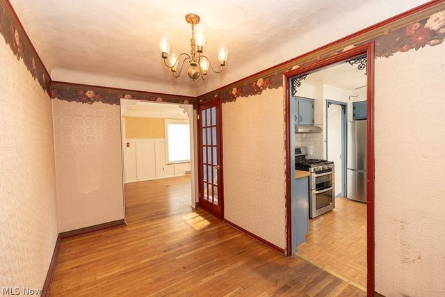 3888 W 227th Street, Fairview Park, OH 44126