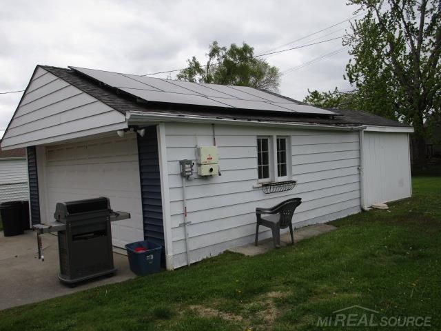 22401 O'Connor Street, St Clair Shores, MI 48080