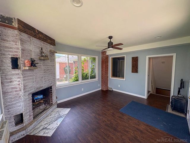 22401 O'Connor Street, St Clair Shores, MI 48080