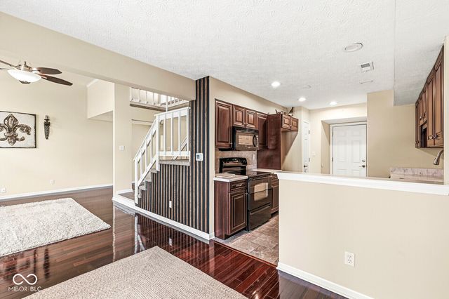 4613 Framington Court, Indianapolis, IN 46254