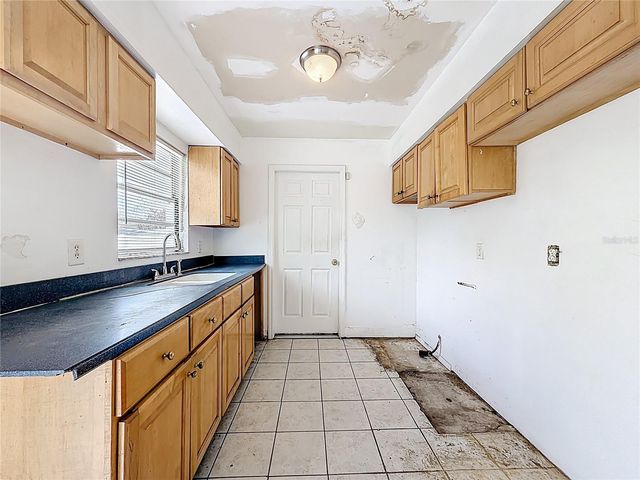 405 CABALLERO ROAD, Ocoee, FL 34761