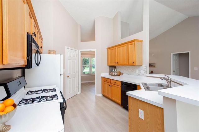3955 Pocono Way NW, Marietta, GA 30064