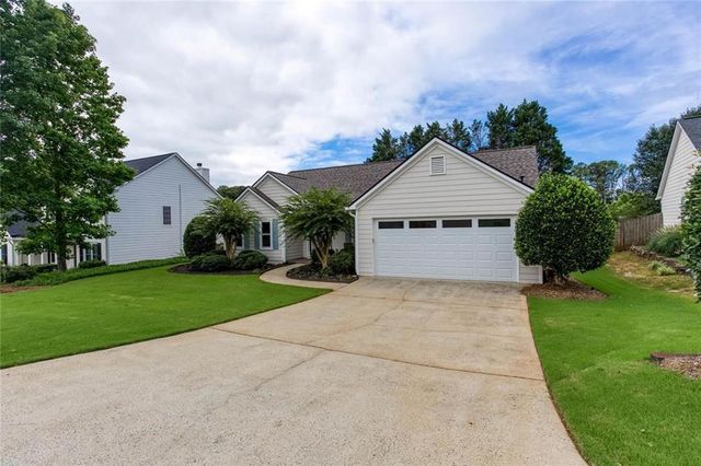 3955 Pocono Way NW, Marietta, GA 30064