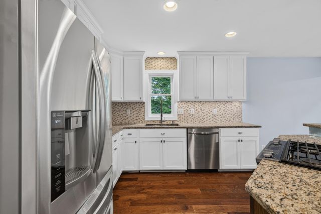 2421 4th Street, White Bear Twp, MN 55110