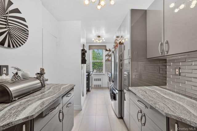 333 Bronx River Road 626, Yonkers, NY 10704