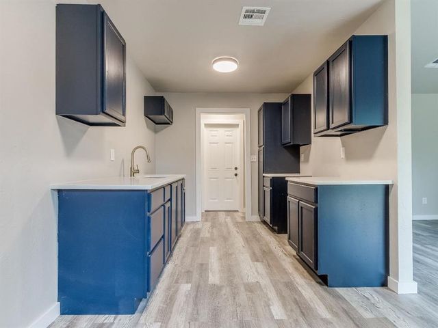 10026 E Caton Place, Midwest City, OK 73130