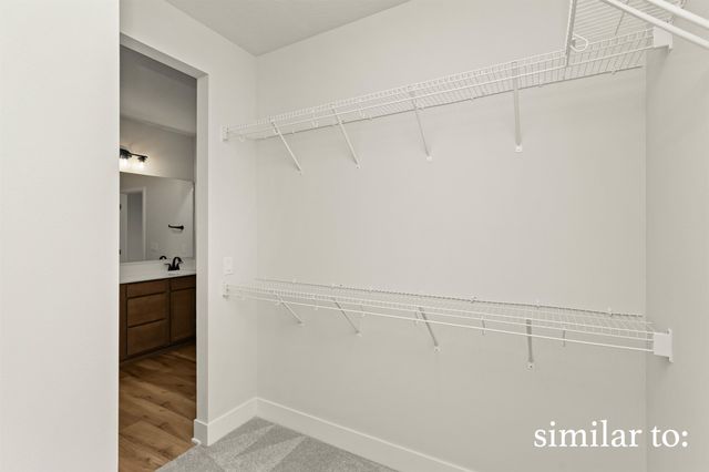 9412 Emilia Lane, West Des Moines, IA 50266