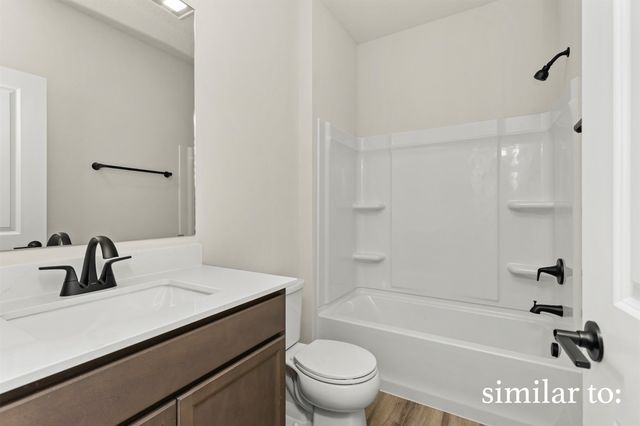 9412 Emilia Lane, West Des Moines, IA 50266