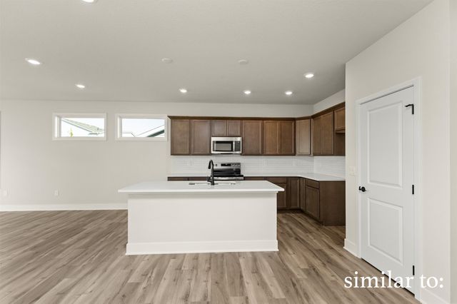 9412 Emilia Lane, West Des Moines, IA 50266