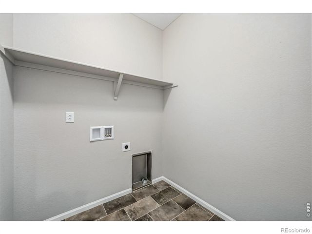 3375 Booth Falls Drive, Loveland, CO 80538