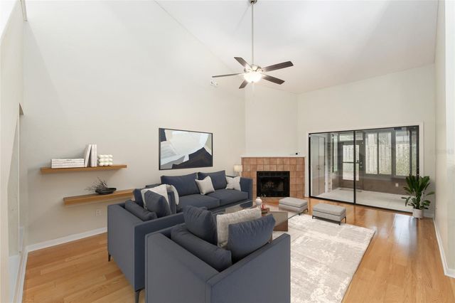 2738 NW 39TH DRIVE, Gainesville, FL 32606