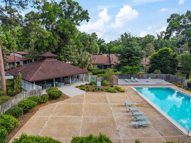 2738 NW 39TH DRIVE, Gainesville, FL 32606