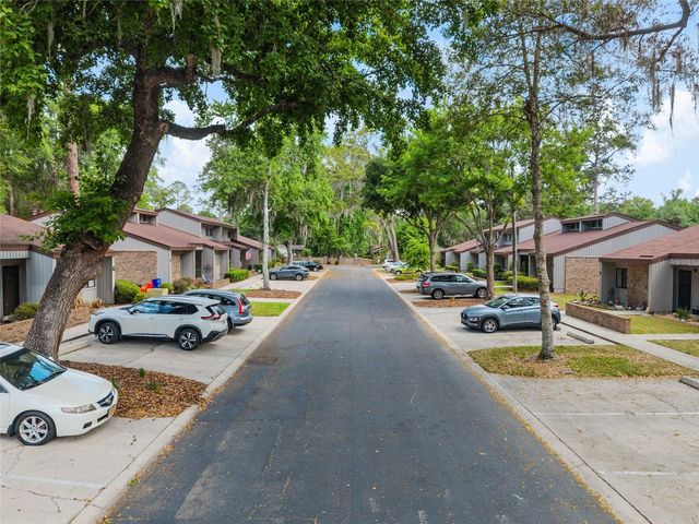 2738 NW 39TH DRIVE, Gainesville, FL 32606