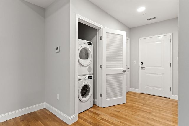 10 Taber Street 209, Boston, MA 02119