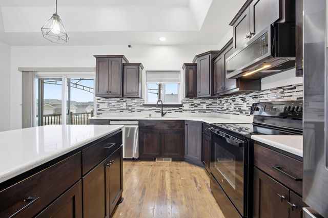 3053 38th Avenue S, Moorhead, MN 56560