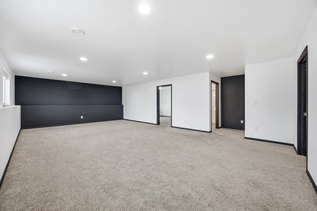 3053 38th Avenue S, Moorhead, MN 56560