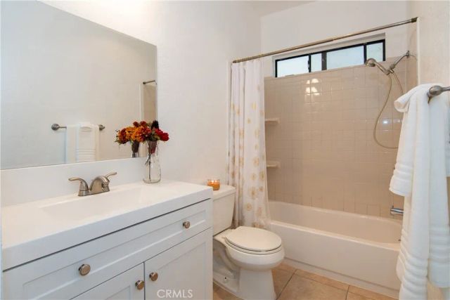 7632 Topanga Canyon 117, Canoga Park, CA 91304