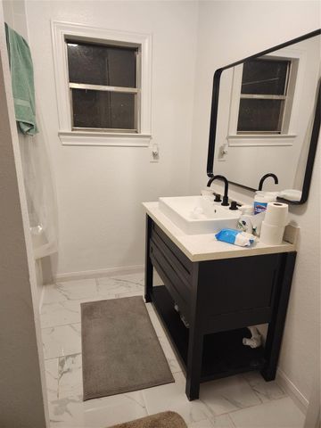 1246 County Road 332, Cleveland, TX 77327