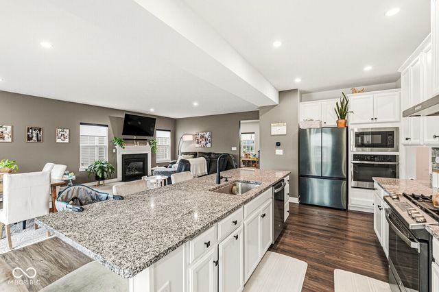 16735 Ayshire, Fishers, IN 46037