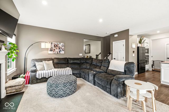 16735 Ayshire, Fishers, IN 46037