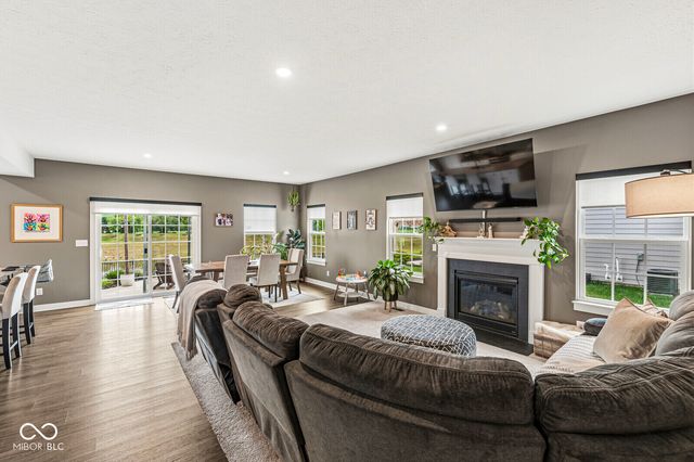 16735 Ayshire, Fishers, IN 46037