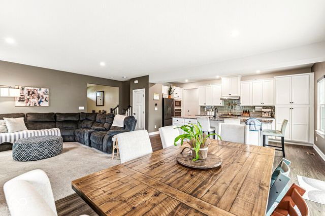 16735 Ayshire, Fishers, IN 46037