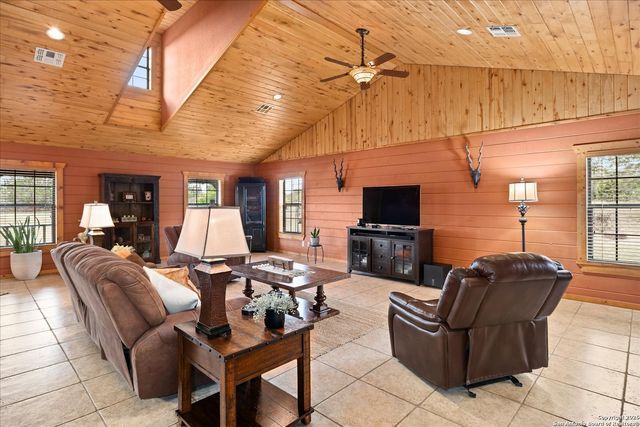 112 N Star Court, Boerne, TX 78006