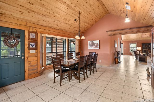 112 N Star Court, Boerne, TX 78006