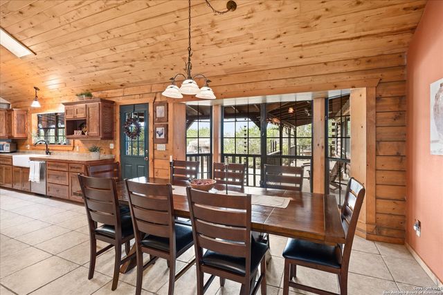 112 N Star Court, Boerne, TX 78006