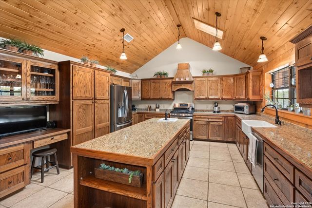 112 N Star Court, Boerne, TX 78006