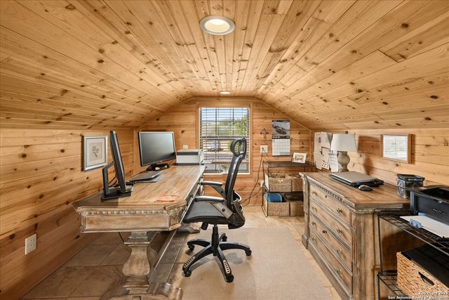 112 N Star Court, Boerne, TX 78006