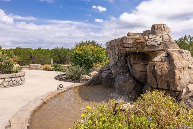 112 N Star Court, Boerne, TX 78006