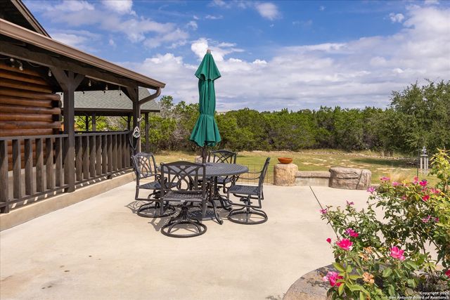 112 N Star Court, Boerne, TX 78006