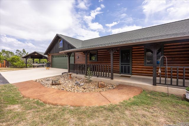 112 N Star Court, Boerne, TX 78006